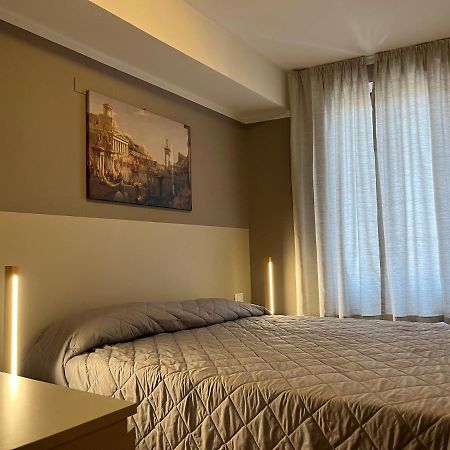 Anfite Apartments Aleardi Peschiera del Garda Exterior photo