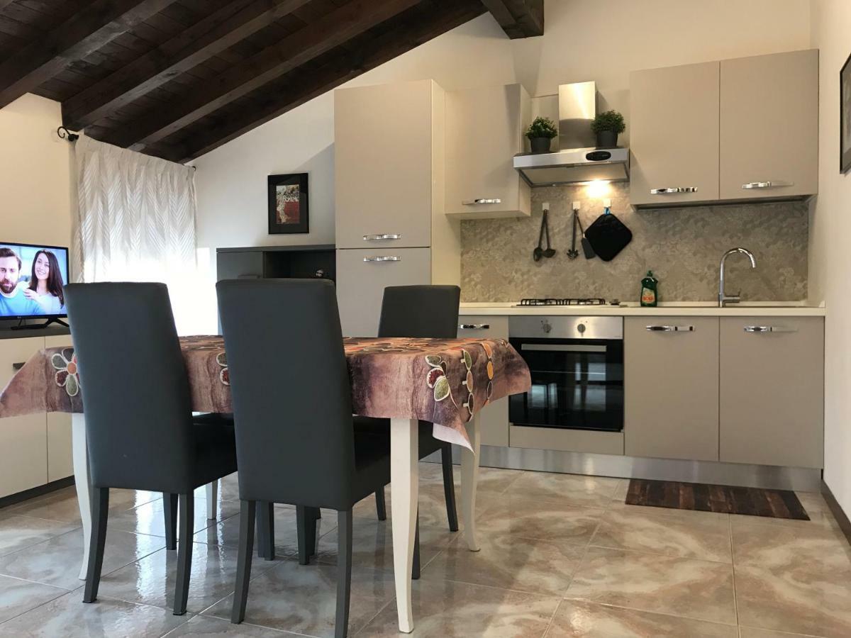 Anfite Apartments Aleardi Peschiera del Garda Exterior photo